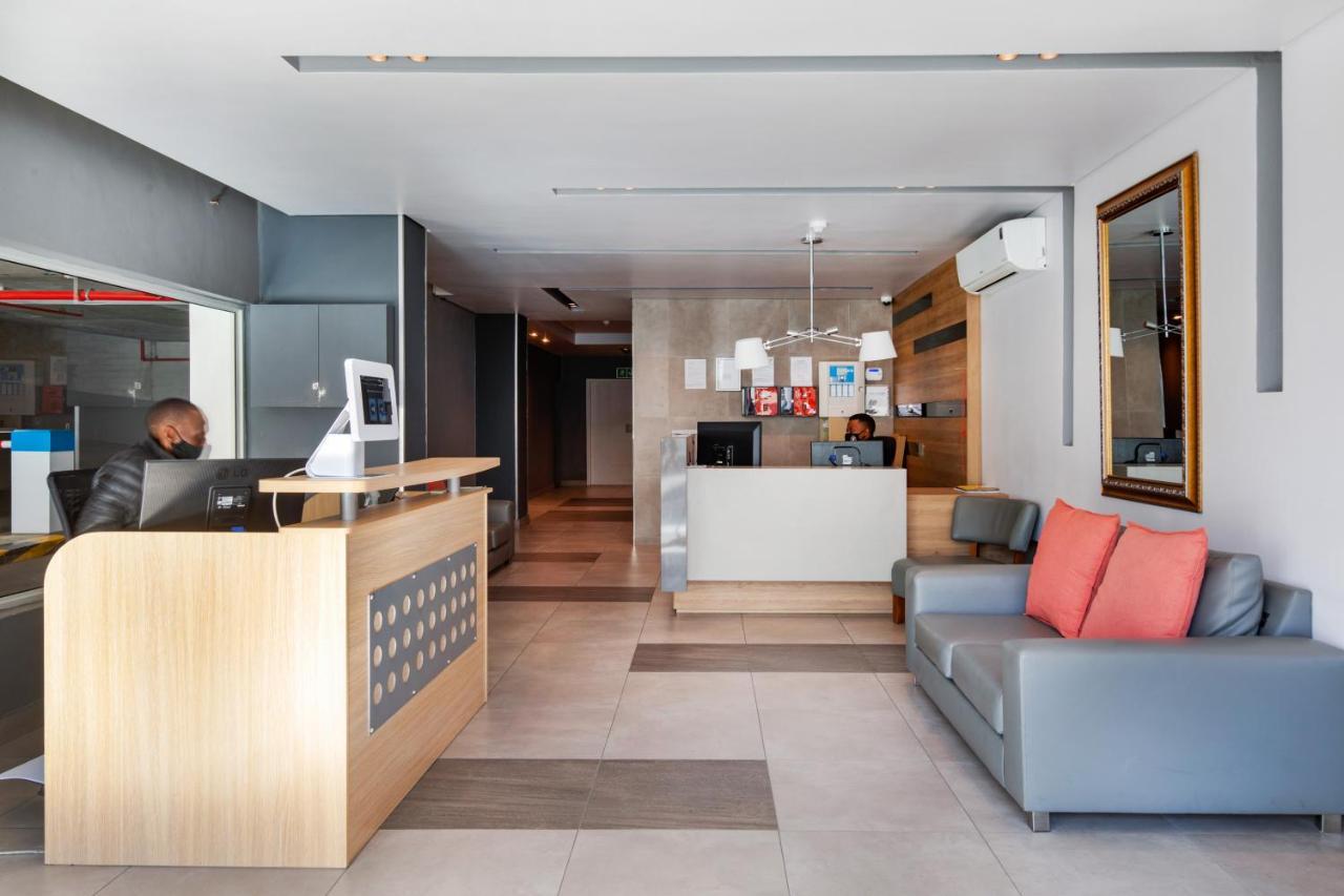 Backup-Powered Trendy City Sanctuary Kapstadt Exterior foto